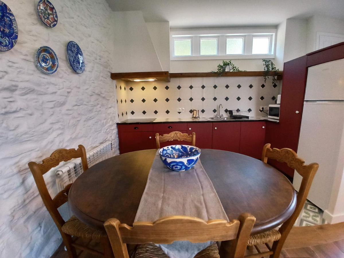 Apartamentos Minas De Silvarosa Viveiro Eksteriør billede